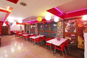 thumbnail: Restaurant