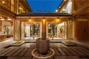 thumbnail: Courtyard