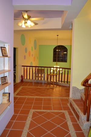 thumbnail: Hallway