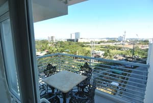 thumbnail: Terrace/patio