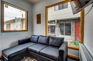 thumbnail: Porch