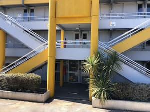 thumbnail: Exterior