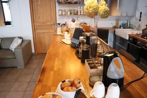 thumbnail: Breakfast buffet