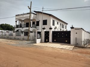 thumbnail: Exterior