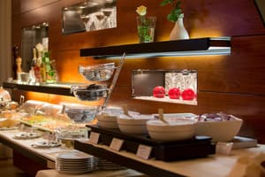thumbnail: Restaurant