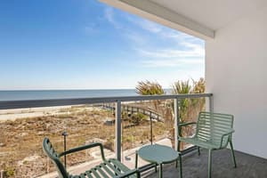 thumbnail: Balcony view