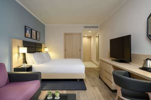 thumbnail: Room