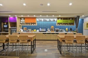 thumbnail: Breakfast area