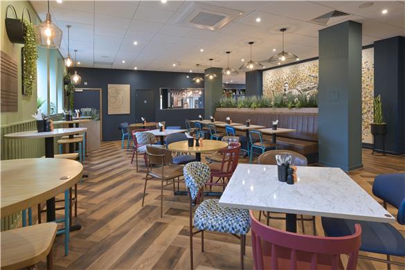 Dining,Dining Area,Restaurant,On-Site