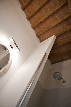 thumbnail: Interior detail