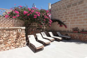 thumbnail: Sundeck