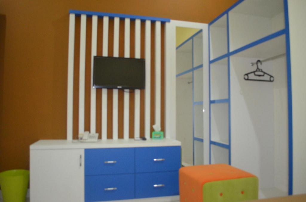 bfe21cfe49f08d1abff7147783aeaecf.jpg