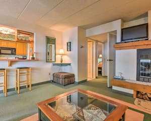 thumbnail: Interior detail