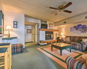 thumbnail: Interior detail