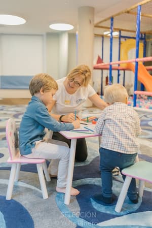 thumbnail: Children's play area - indoor