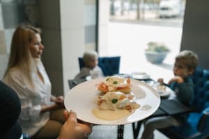thumbnail: Dining