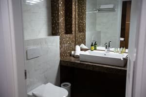 thumbnail: Bathroom