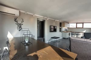 thumbnail: Living area