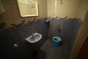 thumbnail: Bathroom