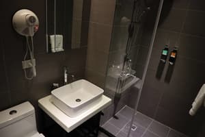 thumbnail: Bathroom