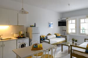 thumbnail: Living area