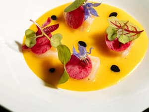 thumbnail: Restaurant