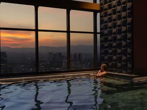 thumbnail: Pool