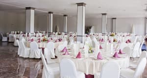 thumbnail: Banquet hall