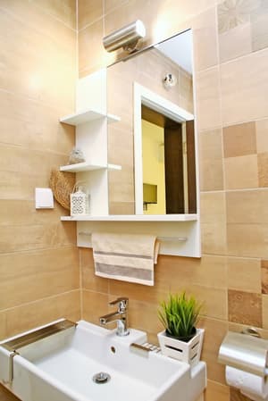 thumbnail: Bathroom