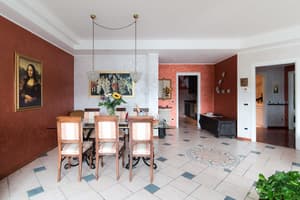thumbnail: In-room dining