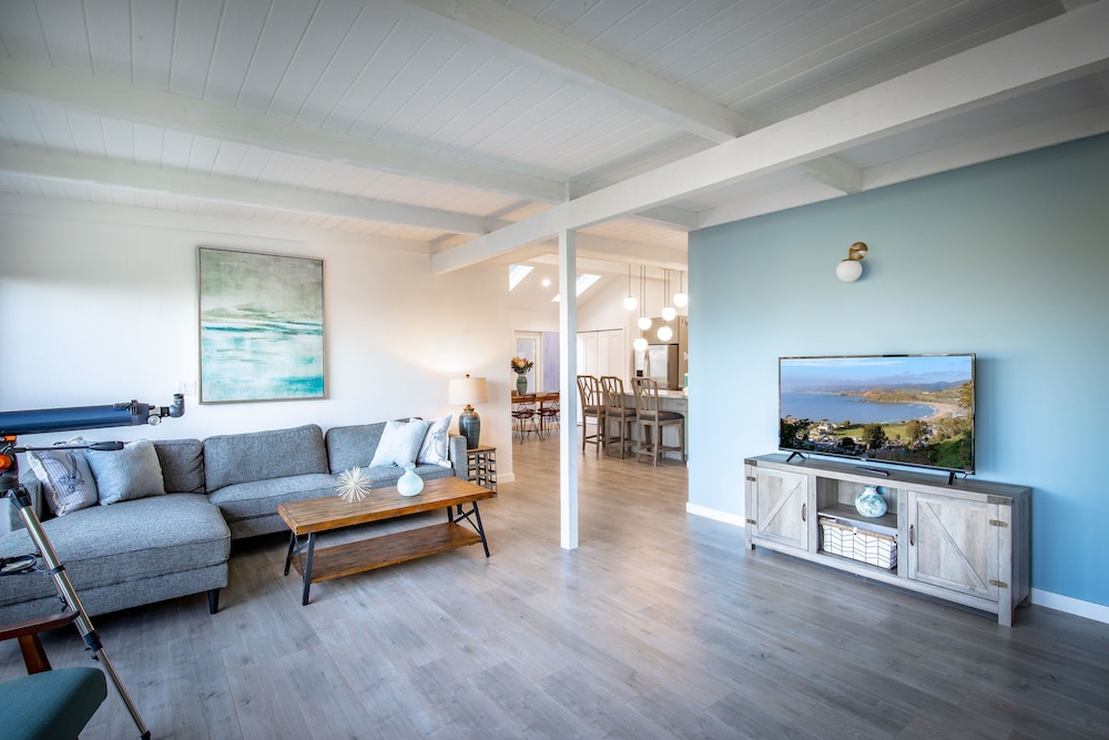 Beach/ocean view