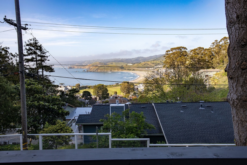 Beach/ocean view