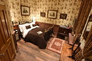 thumbnail: Room