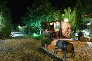 thumbnail: Interior