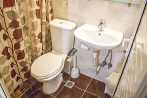 thumbnail: Bathroom