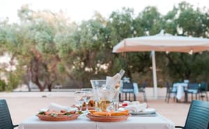thumbnail: Dining