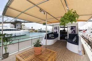 thumbnail: Terrace/patio