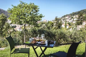 thumbnail: Terrace/patio