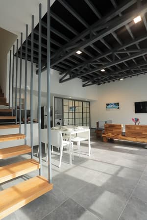 thumbnail: Living area