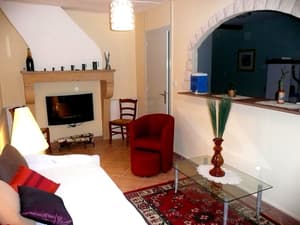 thumbnail: Living area