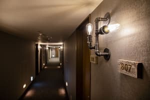 thumbnail: Hallway