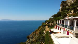 thumbnail: Exterior
