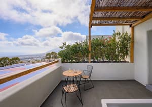 thumbnail: Balcony view