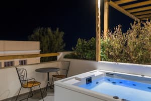thumbnail: Terrace/patio