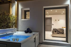 thumbnail: Terrace/patio