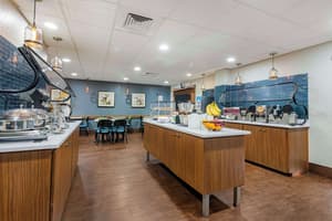 thumbnail: Breakfast area