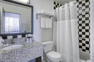 thumbnail: Bathroom