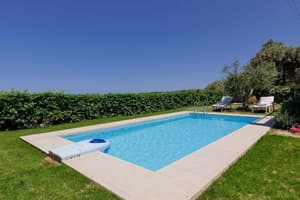 thumbnail: Indoor/outdoor pool