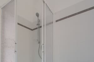 thumbnail: Bathroom shower