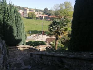 thumbnail: Exterior
